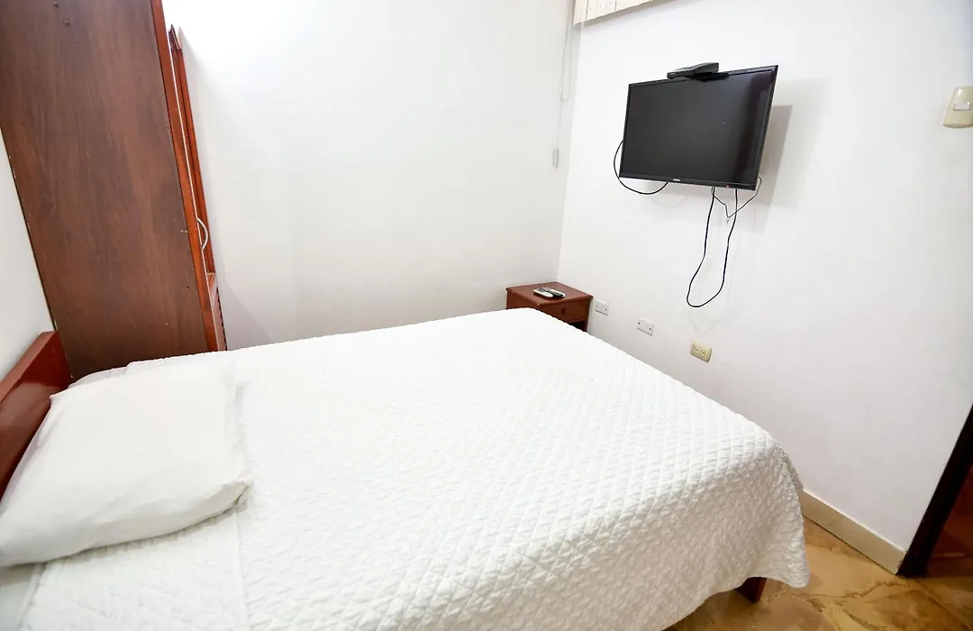 Hotel De Alborada - Cerca Del Aeropuerto-1