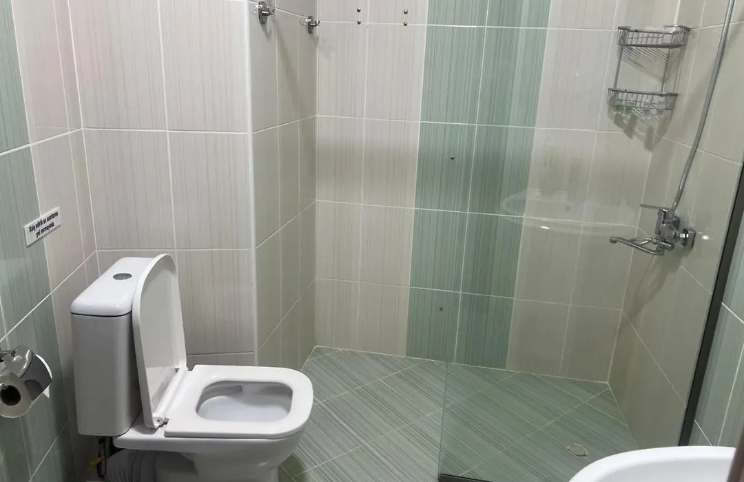 Starway Hotel-1