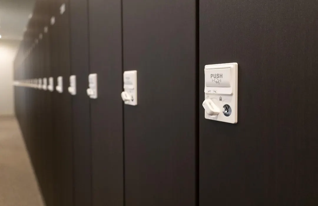 Capsule Hotel J Garden Shin-Osaka-1
