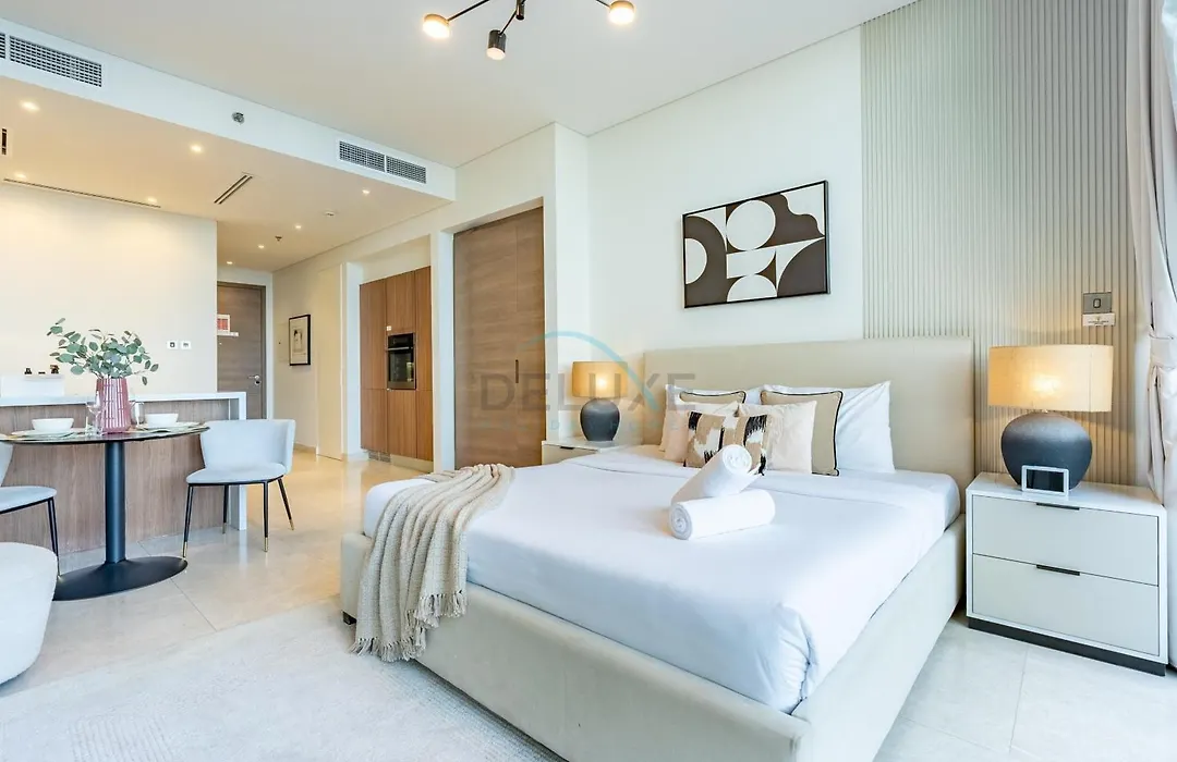 Stylish Studio With Sea Views And Direct Access To The Pool From Balcony, The Anwa By Omniyat, Dubai Maritime City By Deluxe Holiday Homes-1