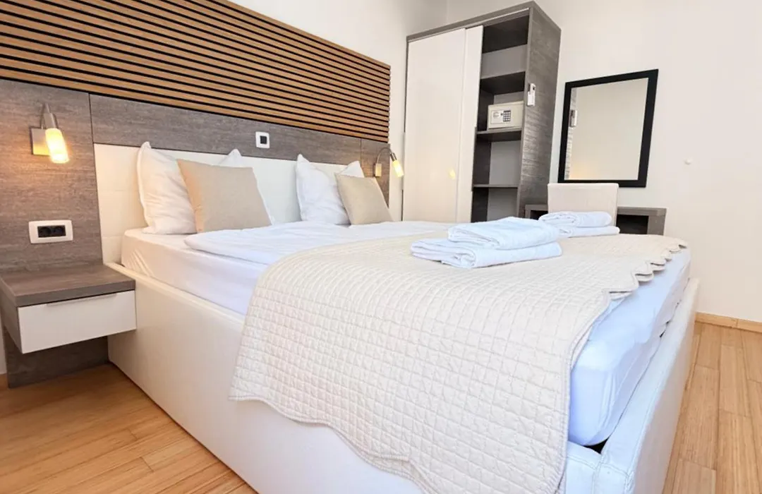 Residence-Apartment-Giuliano-Punta Skala,-1