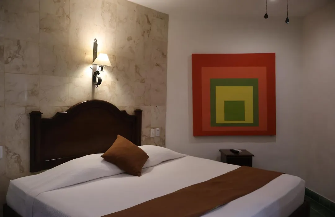 La Aurora Hotel Colonial-1