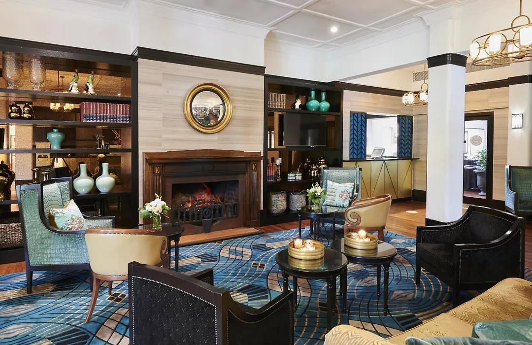 Hotel Kurrajong Canberra-1