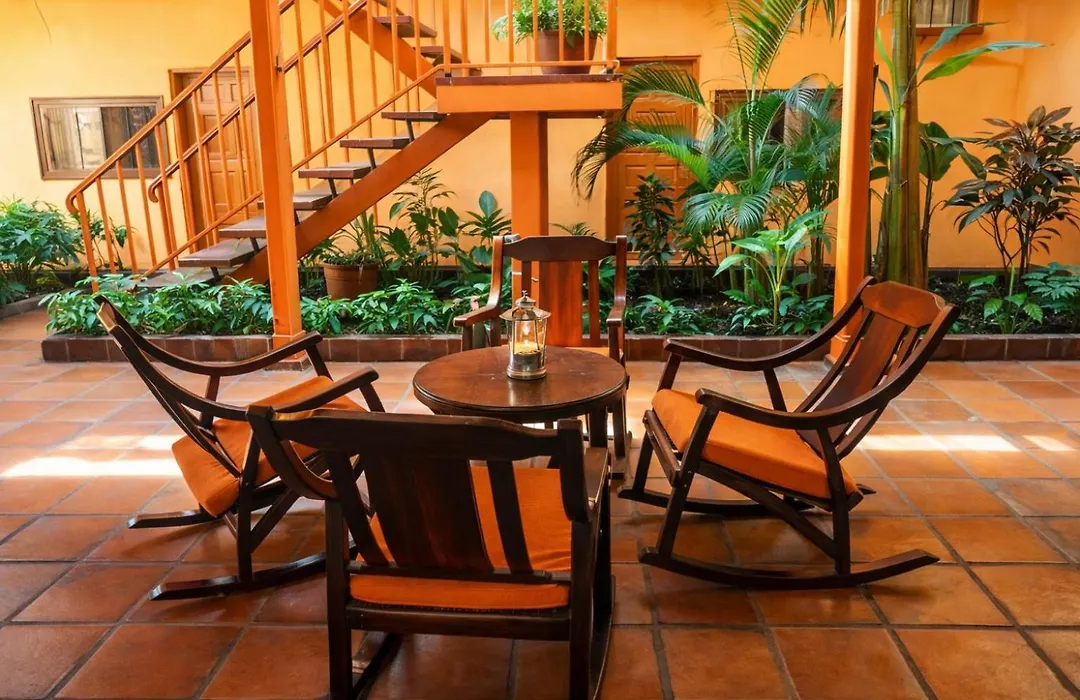Hotel El Maltese - Lakefront-1