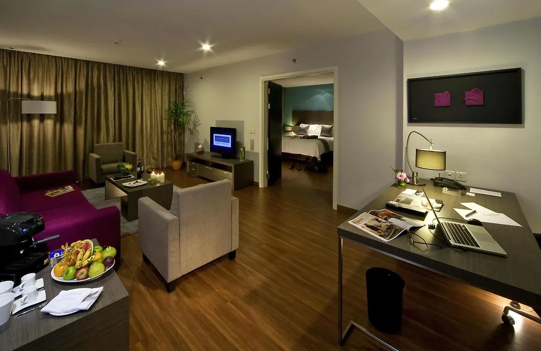 Pullman Kuching-1