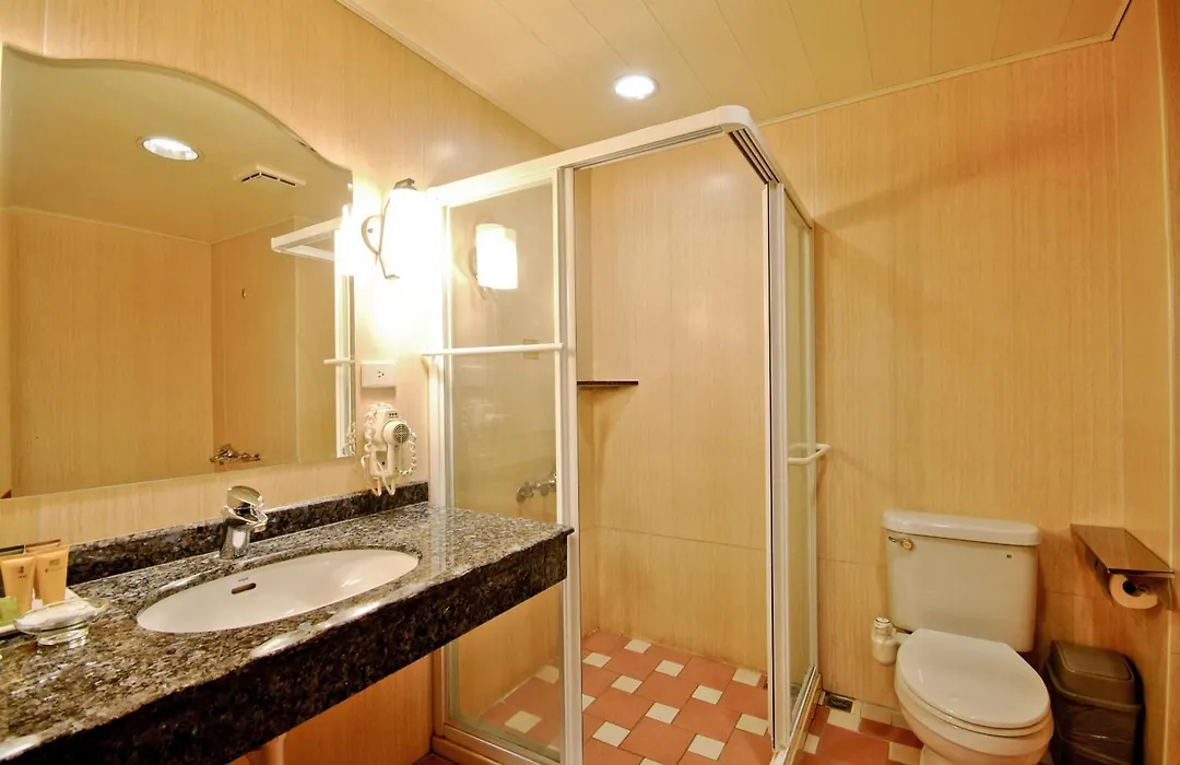 F Hotel Tainan- Pet-Friendly-1