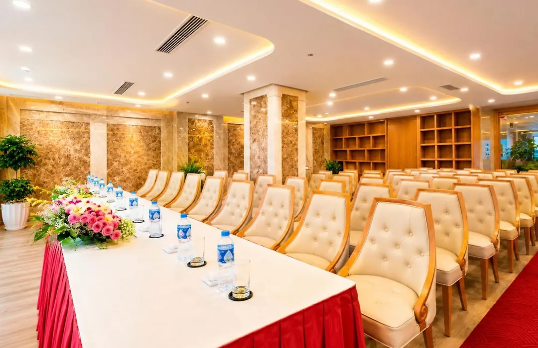Canary Gold Hotel Quy Nhon - Beachfront - Iconic Location-1