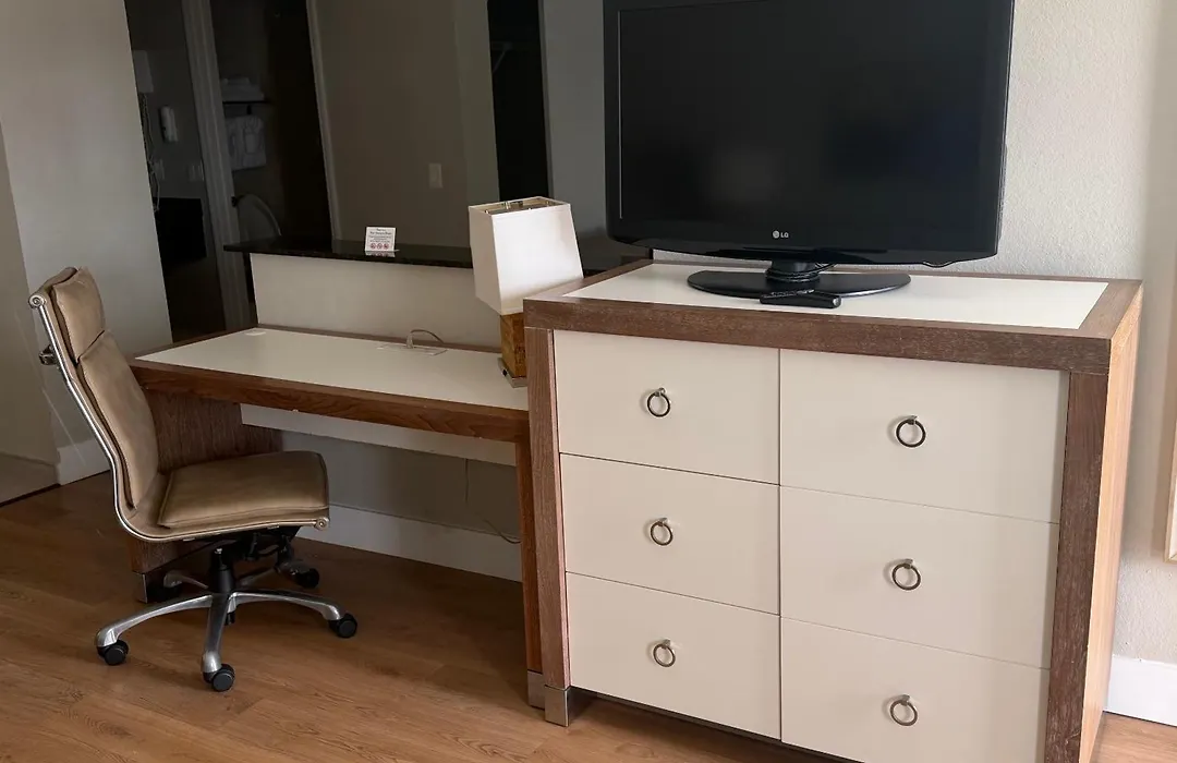 Quality Inn & Suites By The Parks-1