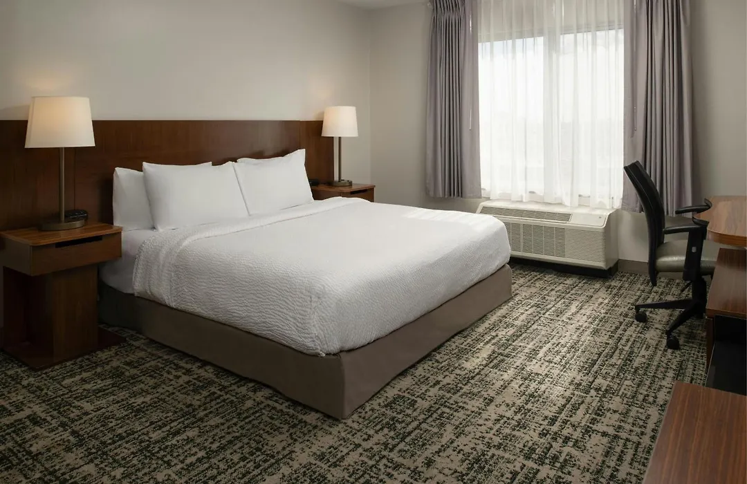 Fairfield Inn & Suites By Marriott Tampa Westshore/Airport-1
