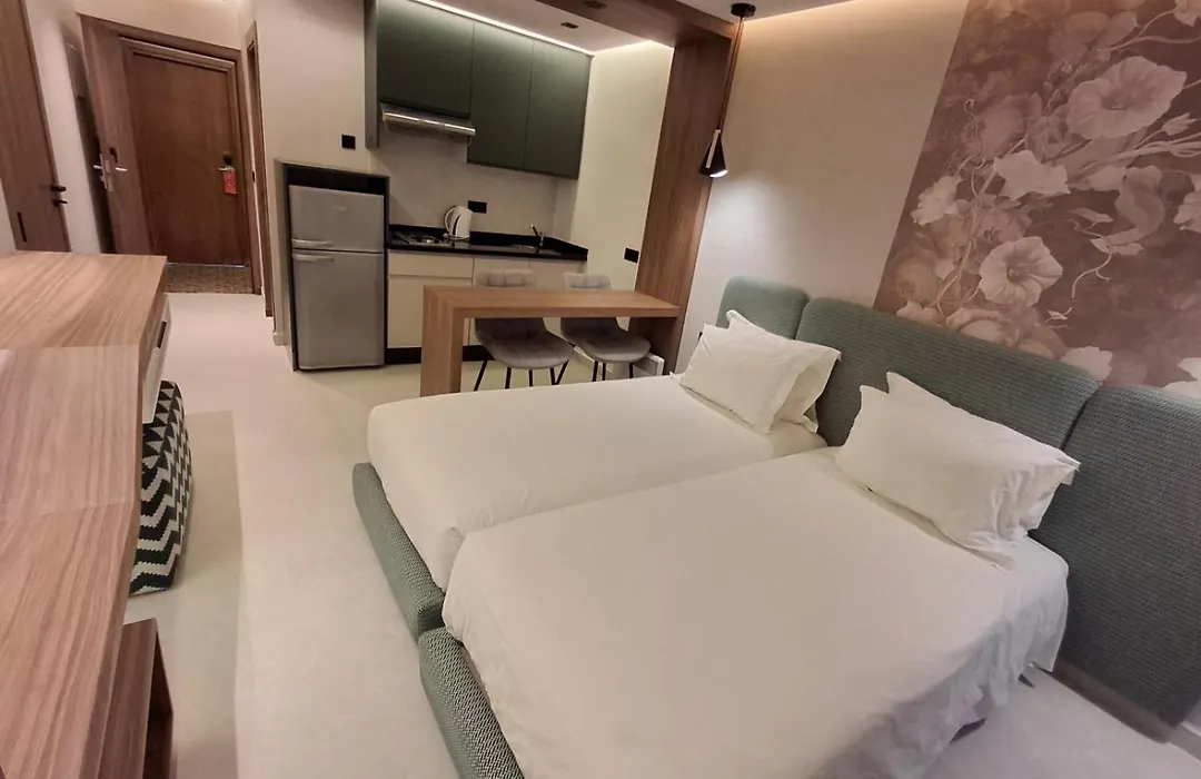 Residence Hoteliere Fleurie-1