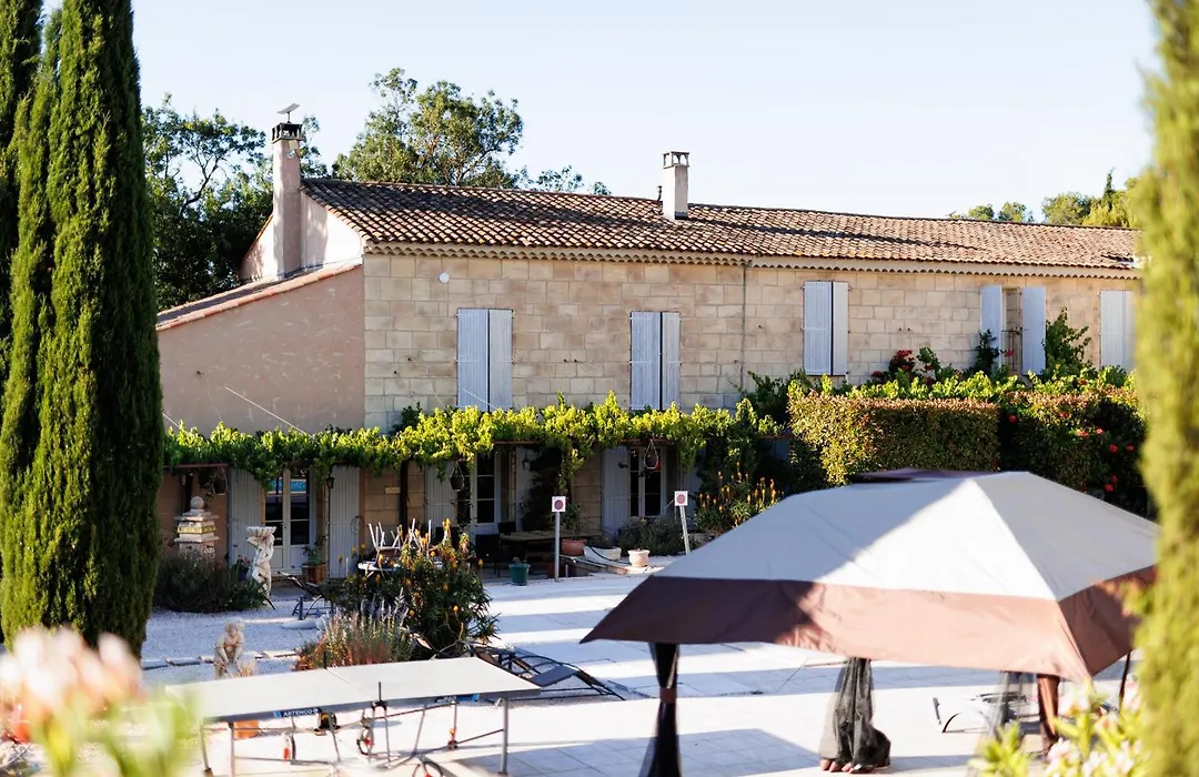 Chateau Catherine De Montgolfier - B&B Et Gites - Piscine - Domaine Viticole Bio Avec Degustation-1