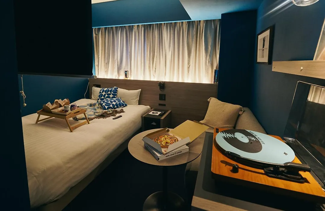 Hotel She, Osaka-1