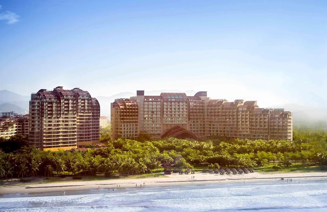Pullman Oceanview Sanya Bay Resort & Spa-1