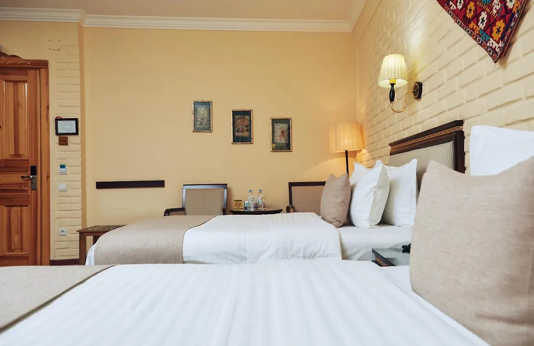 Hotel Grand Samarkand Superior - A-1