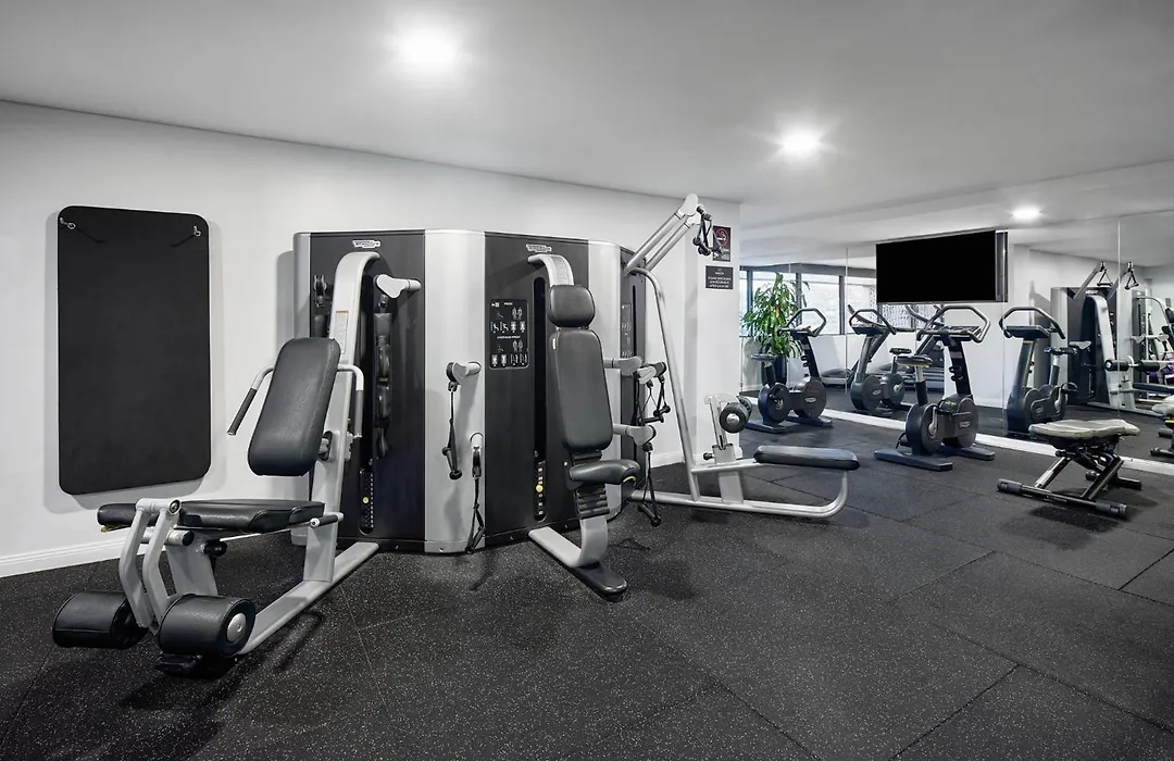 Meriton Suites North Sydney-1