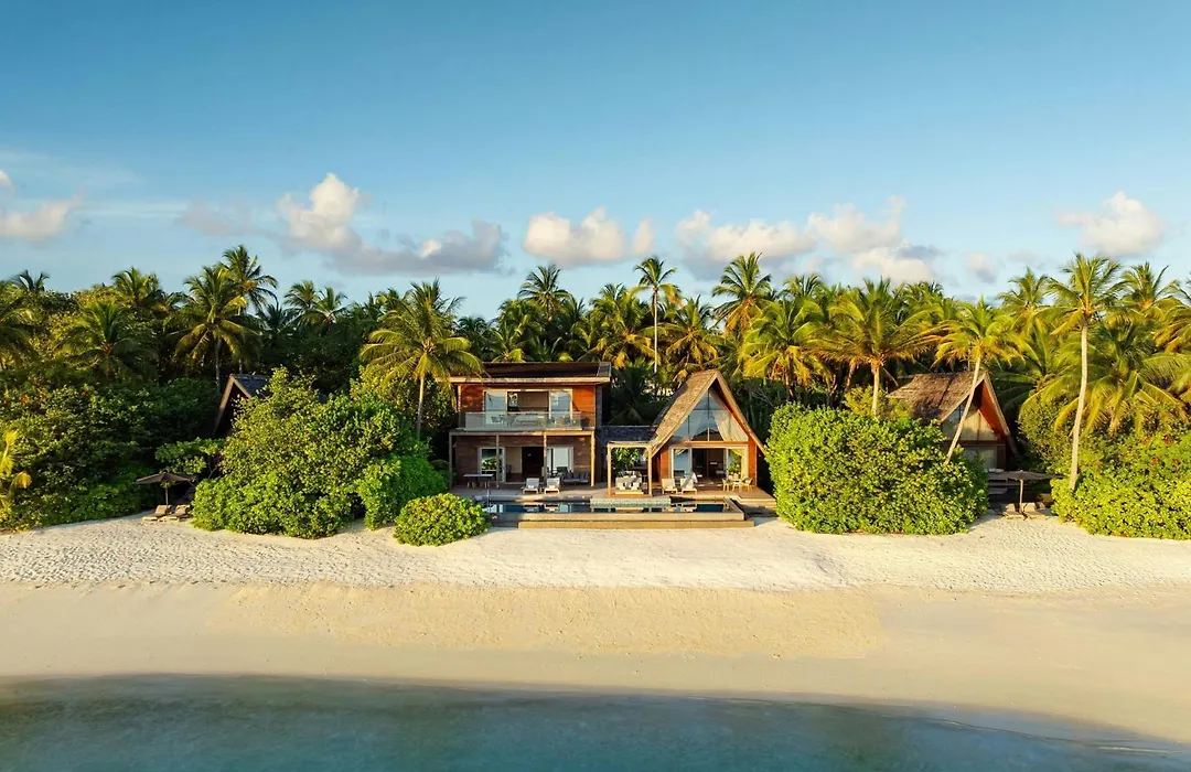 The St. Regis Maldives Vommuli Resort-1