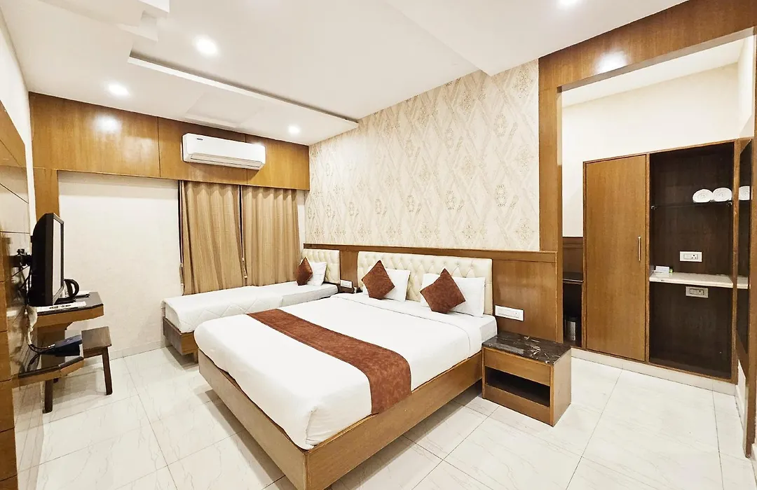 The Grand Coral-1