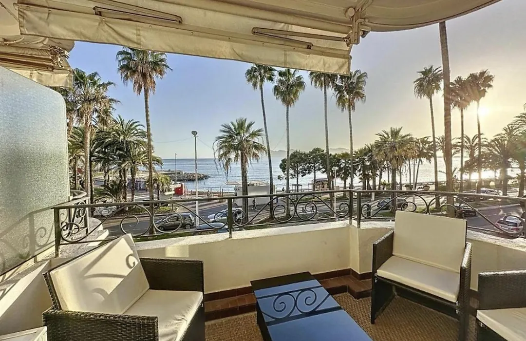 Two En-Suite Bedroom Apartment On La Croisette - Sea View-1