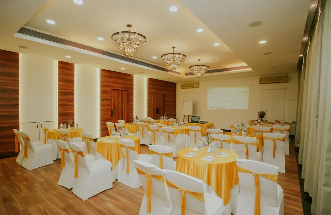 Hotel Phoenix Koregaon Park-1