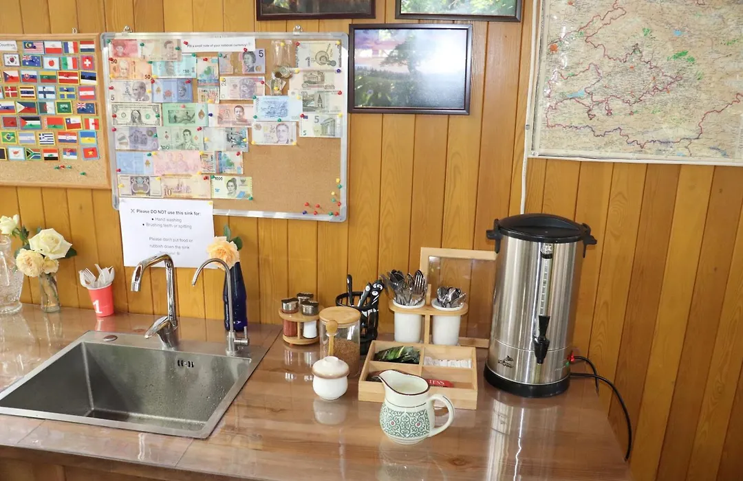 Happy Nomads - Modern Yurt Cottages & Breakfast-1