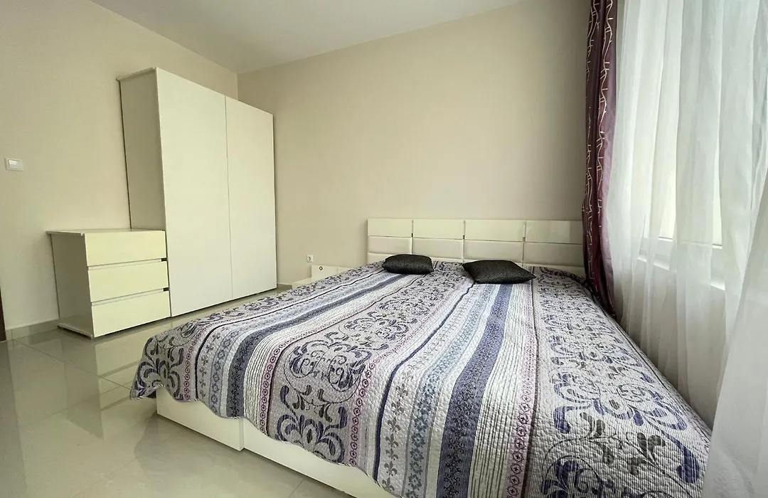 Admiral Plaza Premium Suites-1