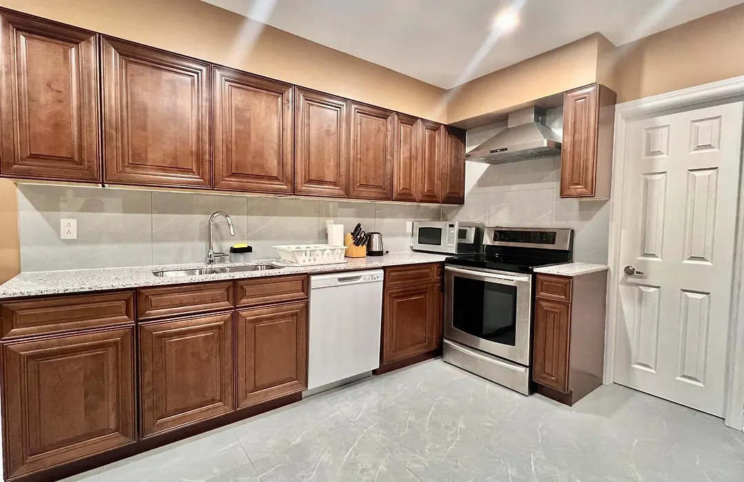 Upgraded Ensuite Rooms 7-Min To Subway Near Downsview Rogers Stadium-1