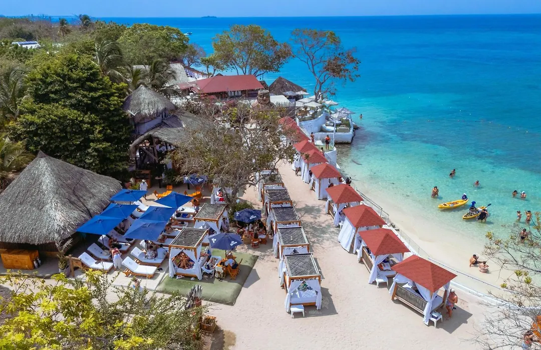 Bora Bora Beach Club Cartagena-1