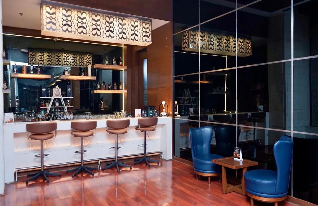 Golden Tulip Lucknow-1