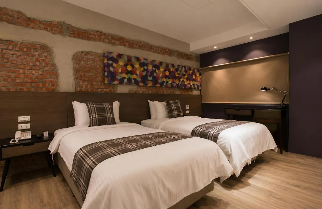 P&F Hotel-1