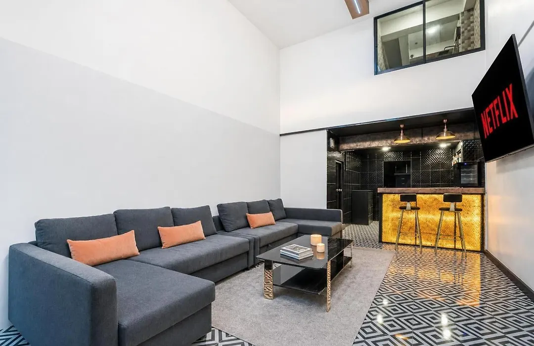 Buakhao Villa Pattaya Center 5 Bedroom-1