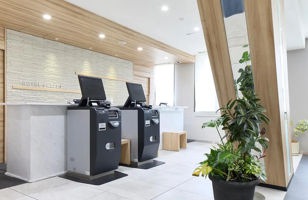 Shizutetsu Hotel Prezio Hakataekimae-1