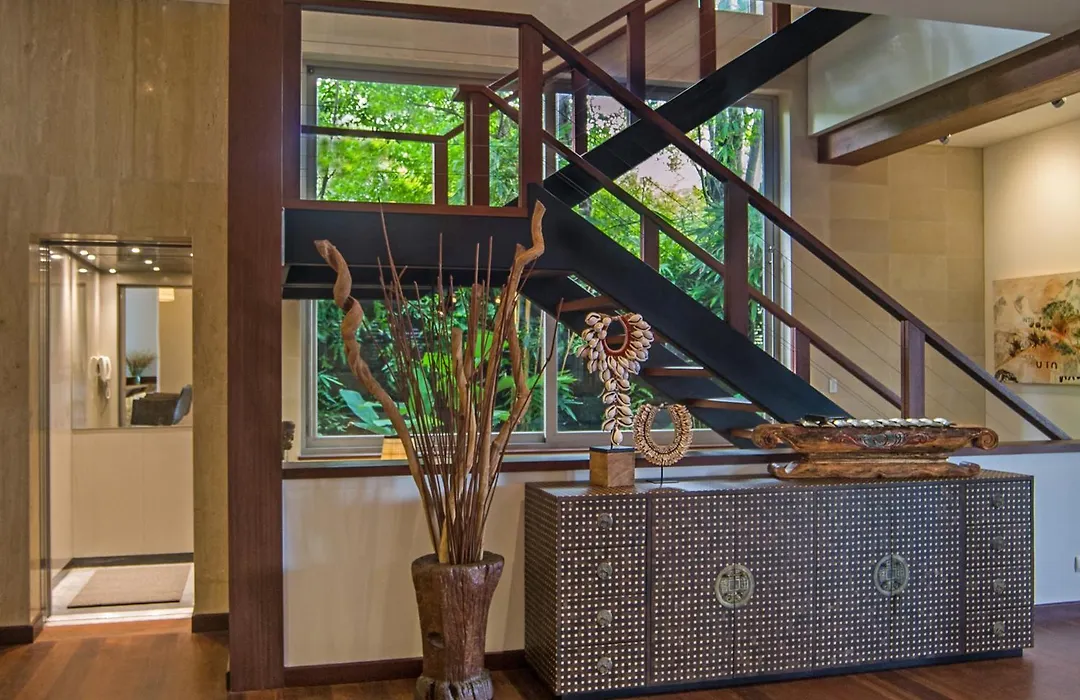 The Luxe Bali - Luxury 3 Bedroom Cliff Ocean Edge Villa Uluwatu-1