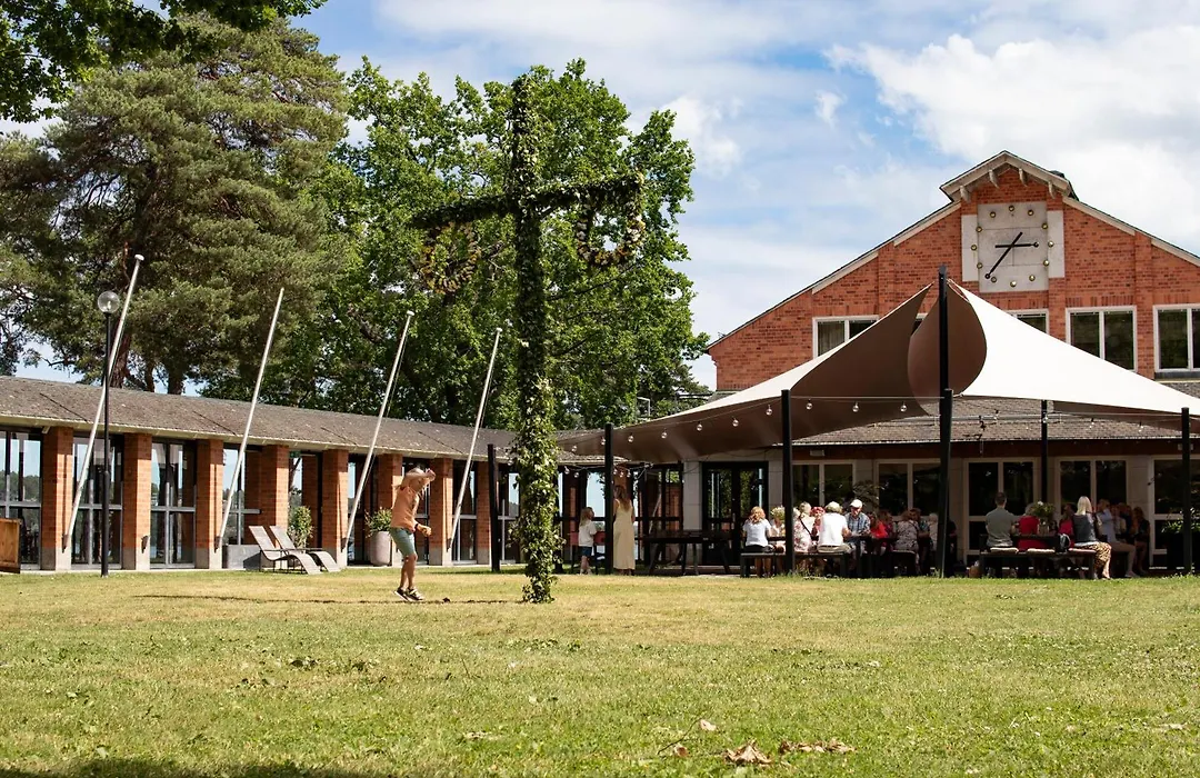 Var Gard Saltsjoebaden-1