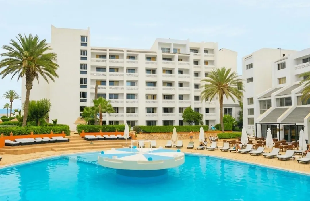 Hamilton Agadir-1