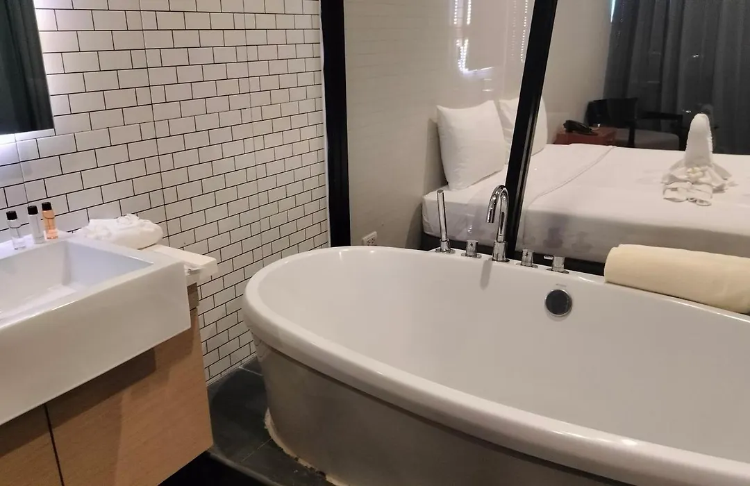 Vismaya Suvarnabhumi Hotel-1