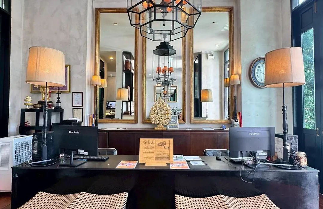 99 The Gallery Hotel-1
