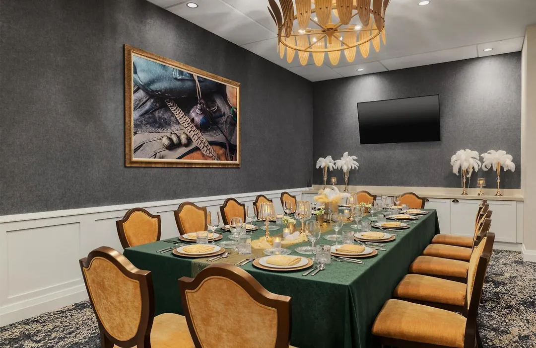 The Peregrine Omaha Downtown Curio Collection By Hilton-1