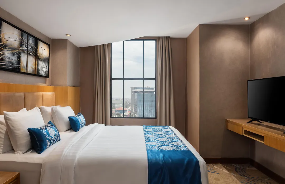 Grand City Hall Hotel & Serviced Residences-1