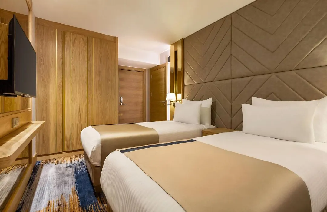 Days Inn By Wyndham Istanbul Bomonti-1