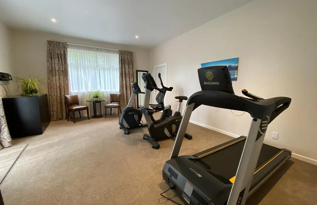 Hackthorne Gardens Luxury Accommodation-1