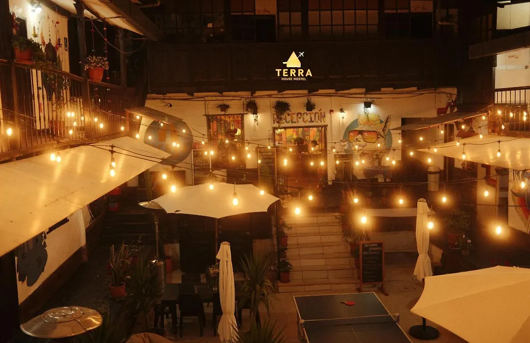 Terra House Hostel-1