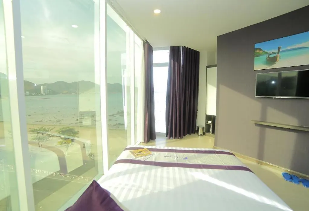 La Mer Hotel Nha Trang-1