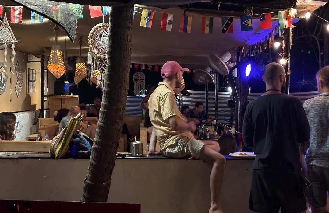Mandala House - Party Hostel-1