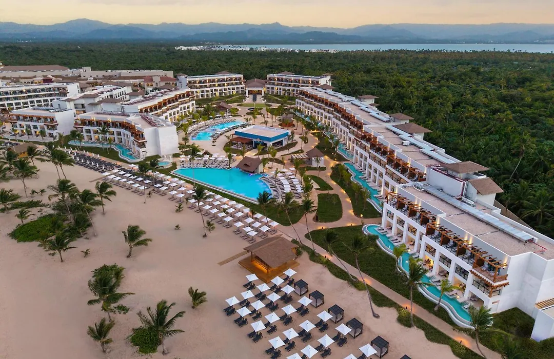 Secrets Playa Esmeralda Resort & Spa (Adults Only)-1