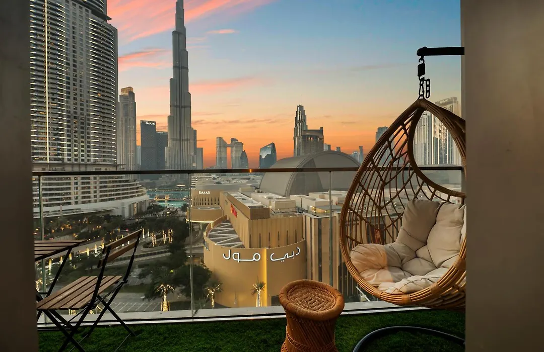 Full Burj Khalifa & Fountain Views Attached To Dubai Mall-1