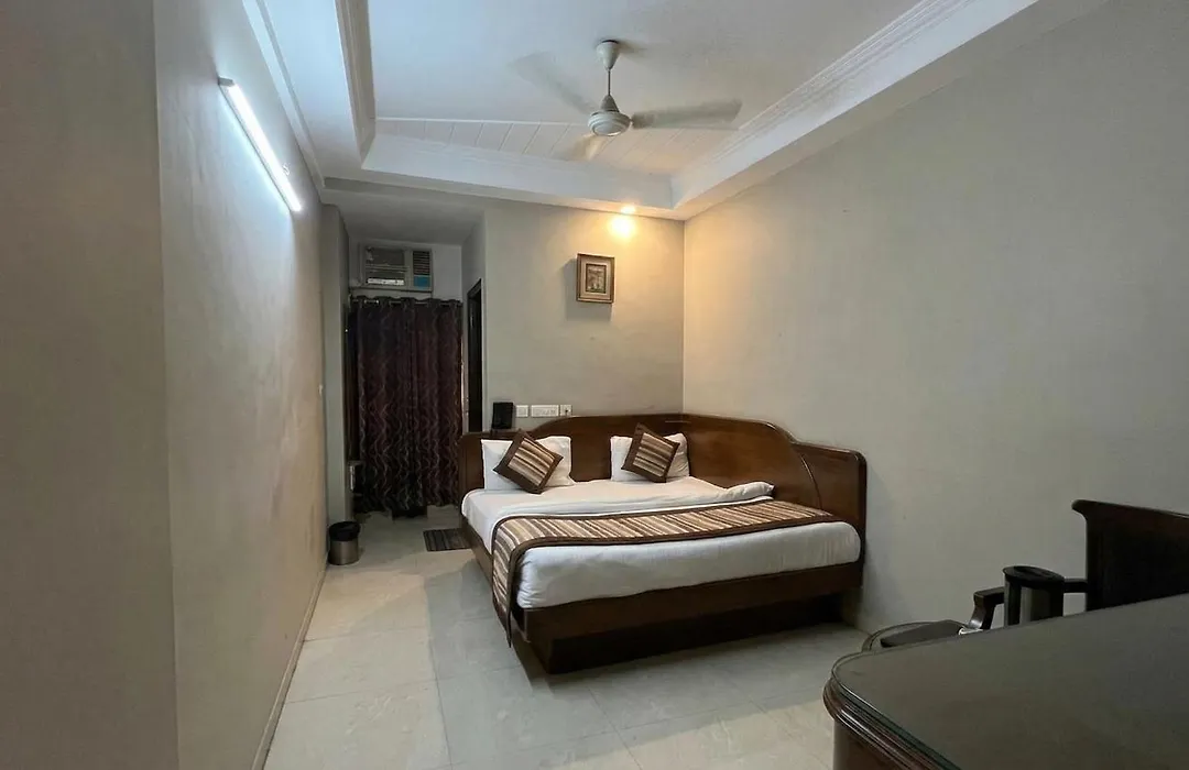 Hotel Chanchal Deluxe - New Delhi Train Station-1