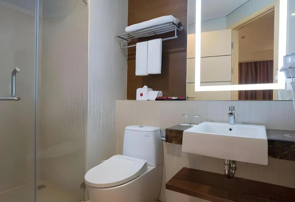 Hotel Grandhika Pemuda-1