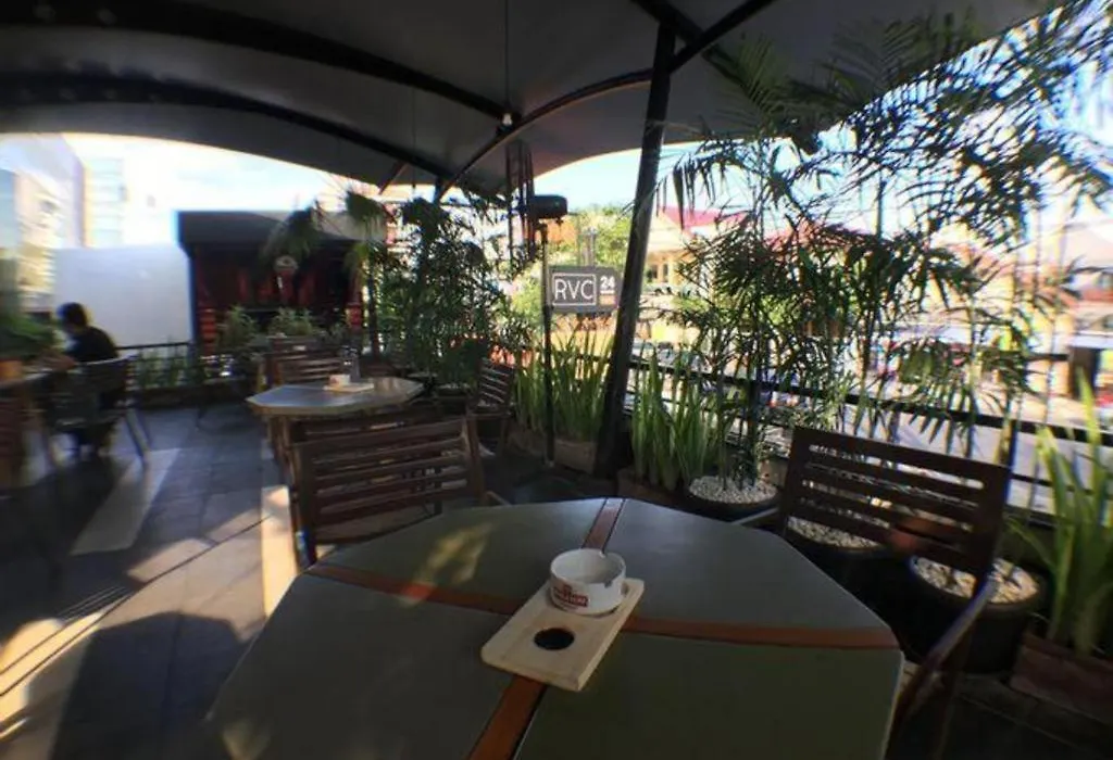 Zuzu Simpang Lima-1