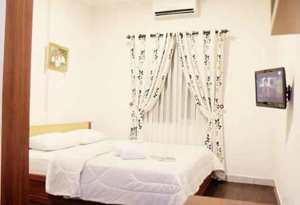 Lotus Bandung Hotel, Cafe, And Meeting Place-1