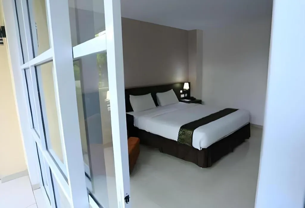 Grand Hawaii Hotel Pekanbaru-1